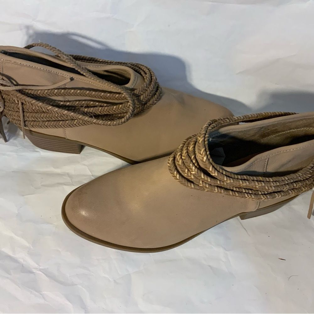 New BCBGeneration Craftee Ankle Boots size 7 - Picture 10 of 10